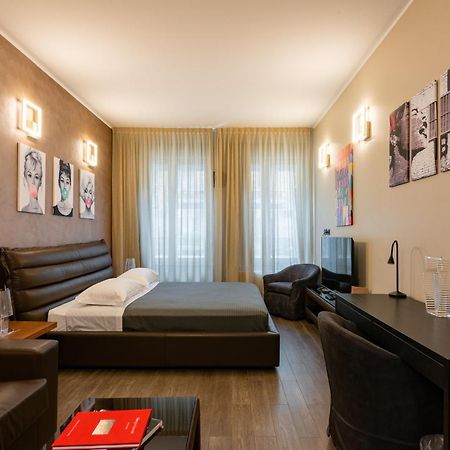 Double L Luxury Suite Milán Exterior foto