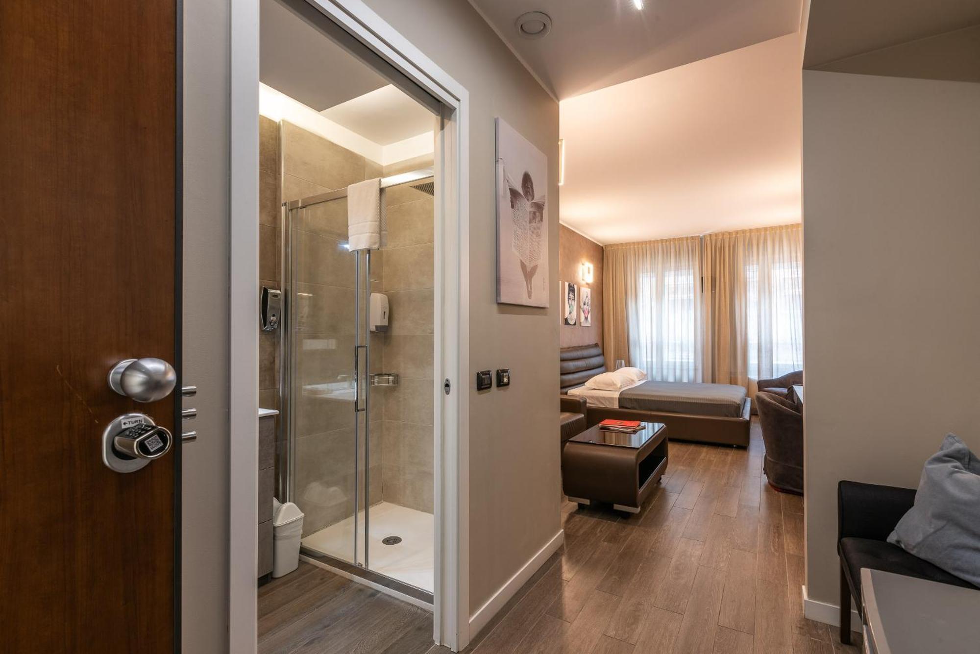 Double L Luxury Suite Milán Exterior foto
